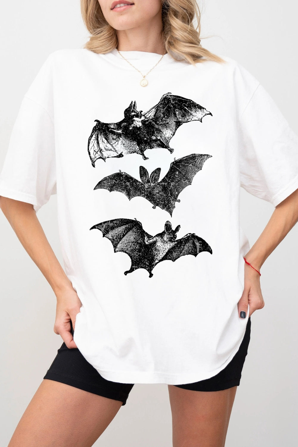 Vintage Y2K Bats Spooky Vibes Tee For Women
