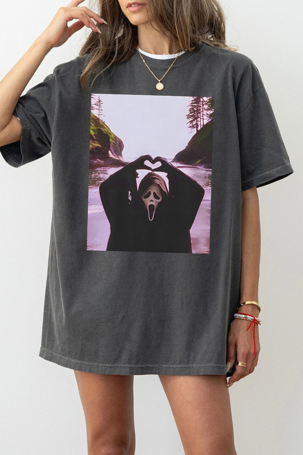90s Scream Halloween Heart Hands Album Tee For Women