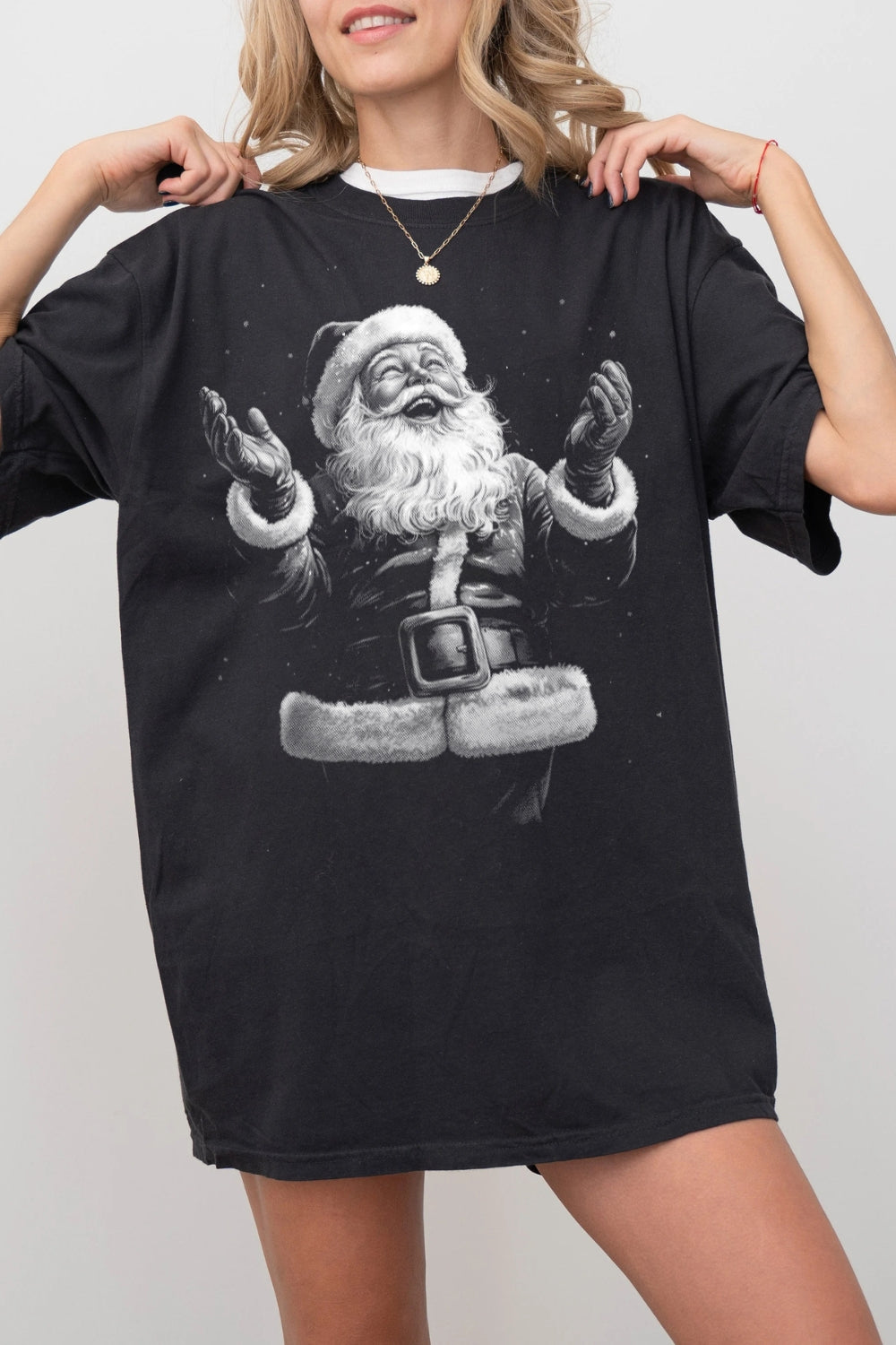 Vintage Santa Claus Holiday Illustration Tee For Women