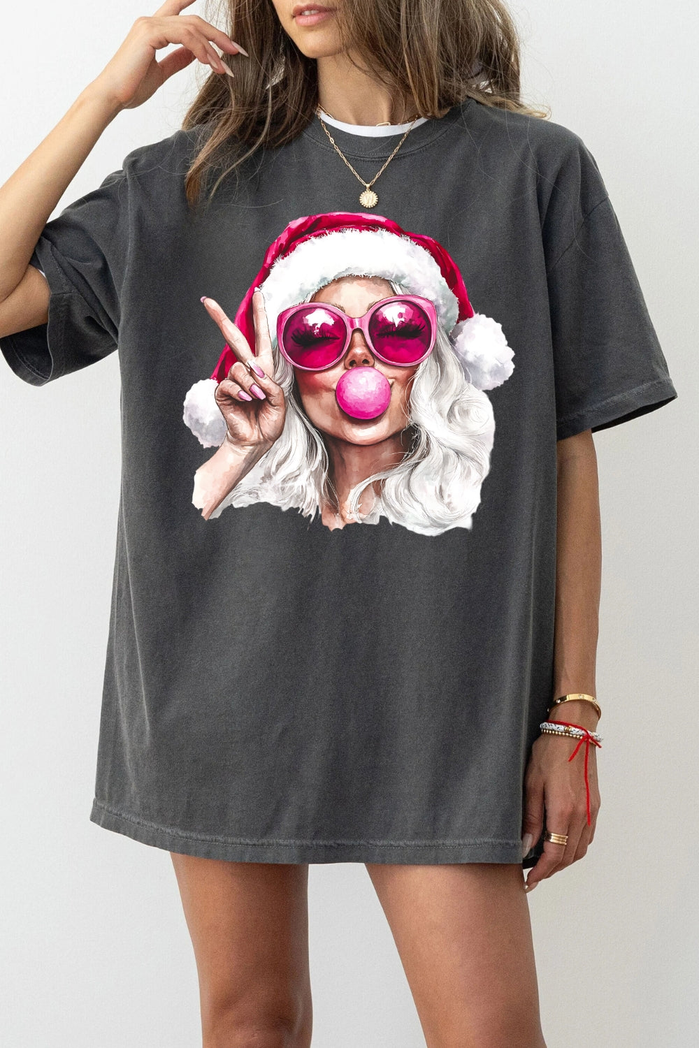 Retro Mrs Claus Blowing Bubble Christmas Tee For Women